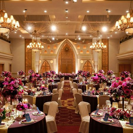 מלון Intercontinental Yokohama Grand By Ihg מראה חיצוני תמונה The Royal Ballroom