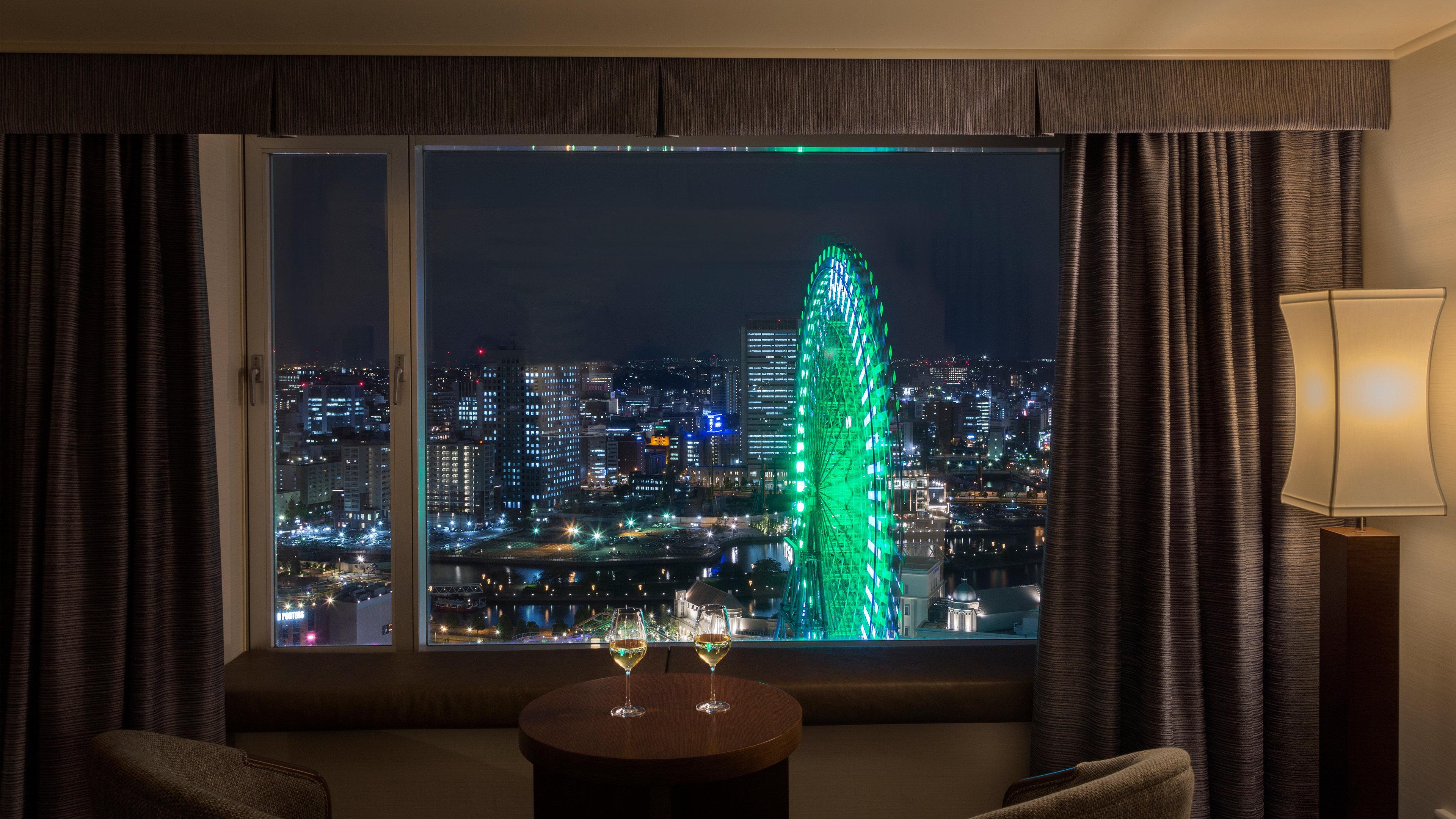 מלון Intercontinental Yokohama Grand By Ihg מראה חיצוני תמונה View from a suite