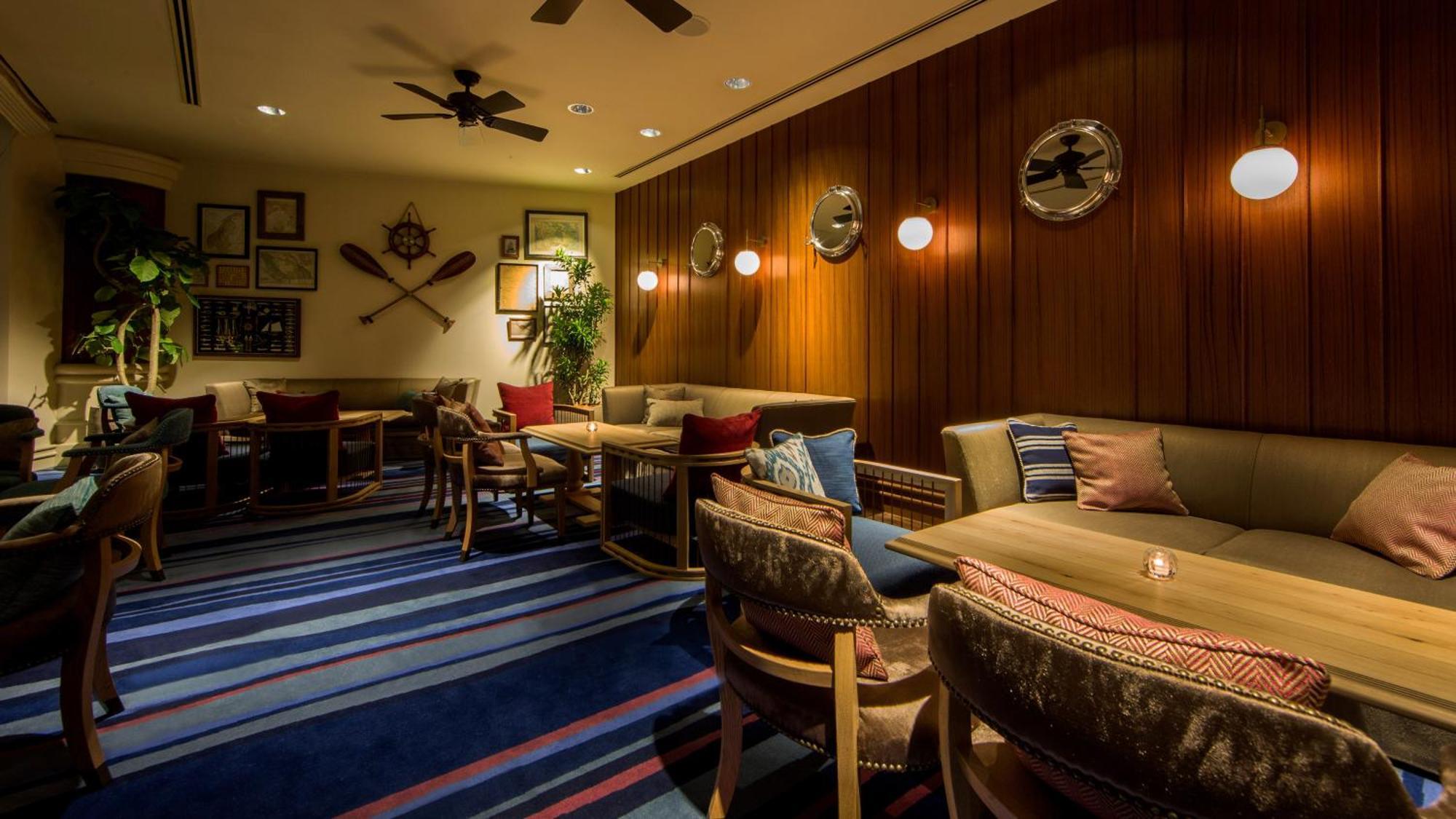 מלון Intercontinental Yokohama Grand By Ihg מראה חיצוני תמונה The interior of the bar
